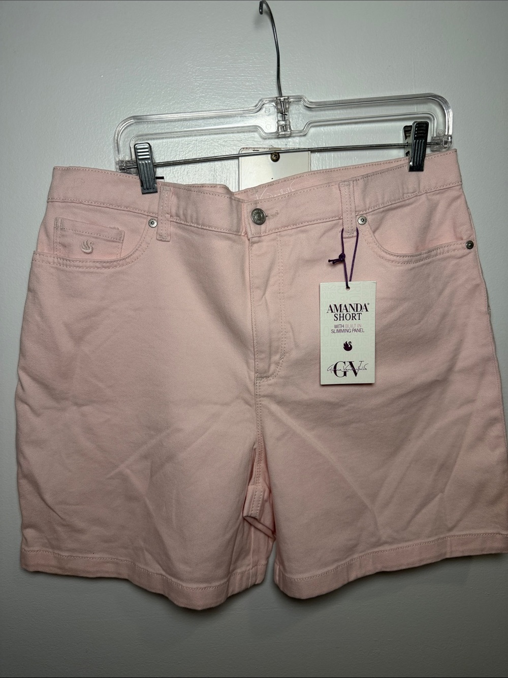 Amanda Pink Women's Cotton Shorts